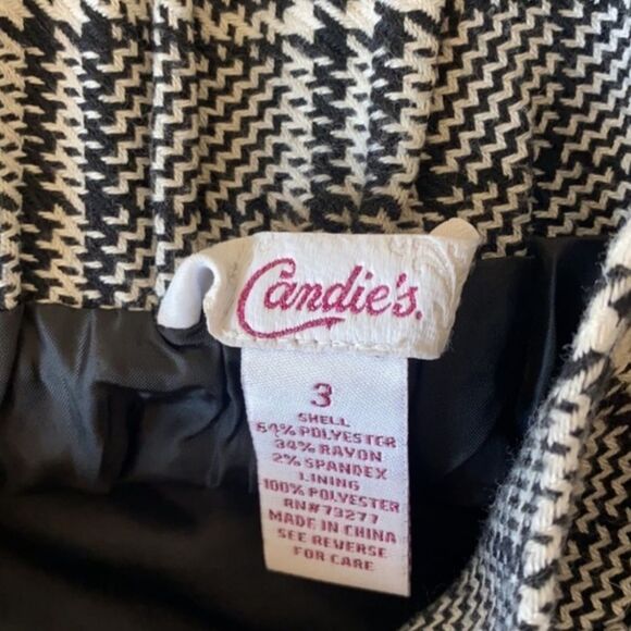 Candie's black and white plaid mini skirt - Picture 3 of 3